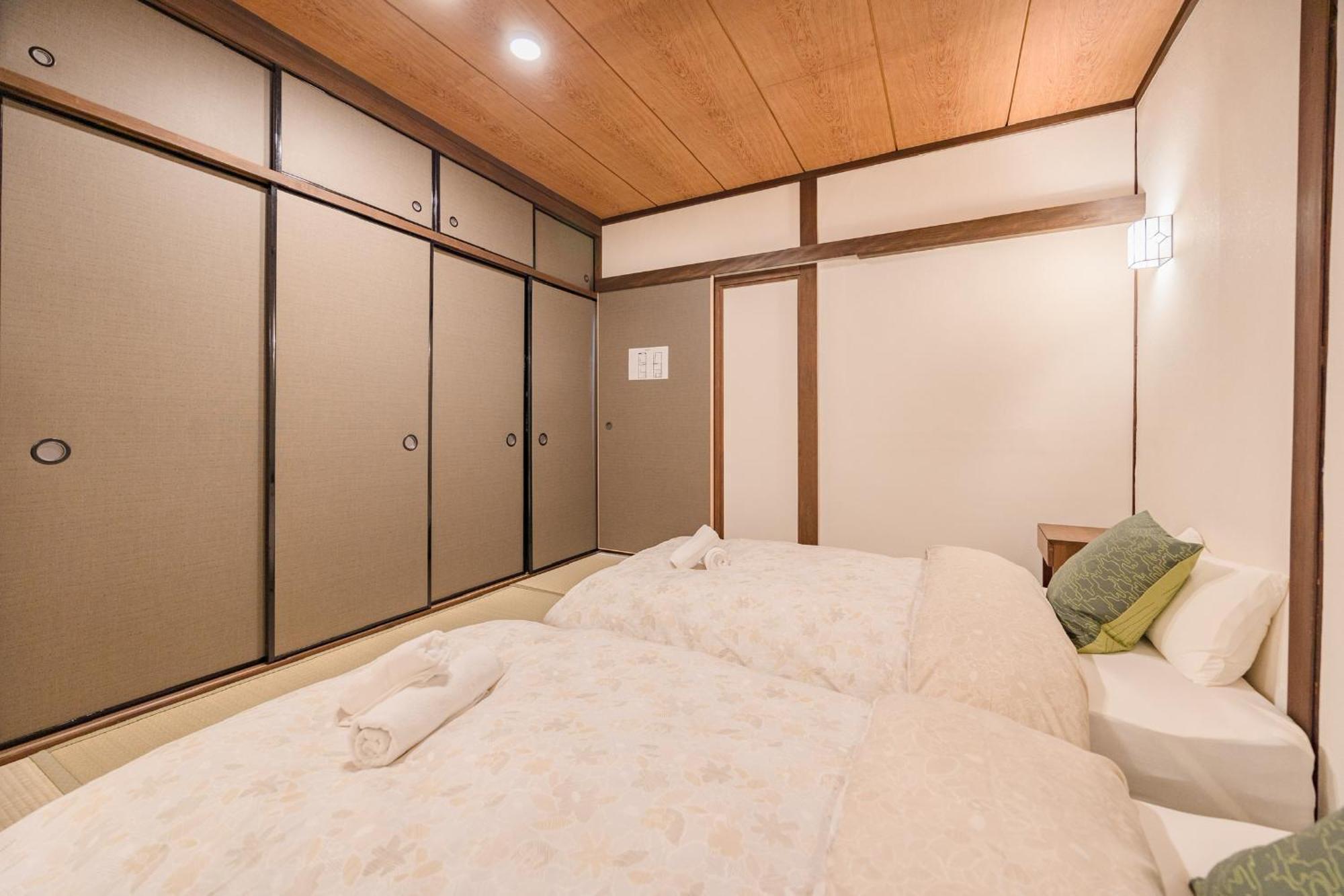 2F Fox Inn 4 Single Bed Room Osaka Exterior photo